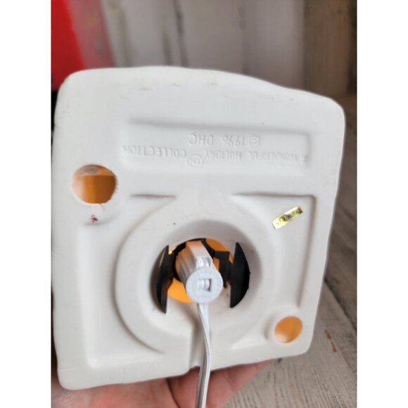 Bedford falls Mary hatch's house It's a wonderful Life Vintage village accessory - Picture 7 of 8